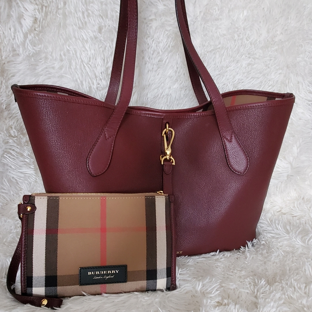 AUTHENTIC BUBRBERRY HONEYBROOK TOTE